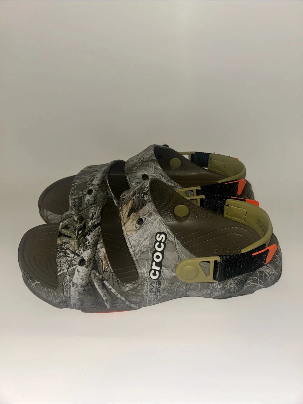 Unisex Realtree Edge All Terrain Camo Crocs - 9W / 7M